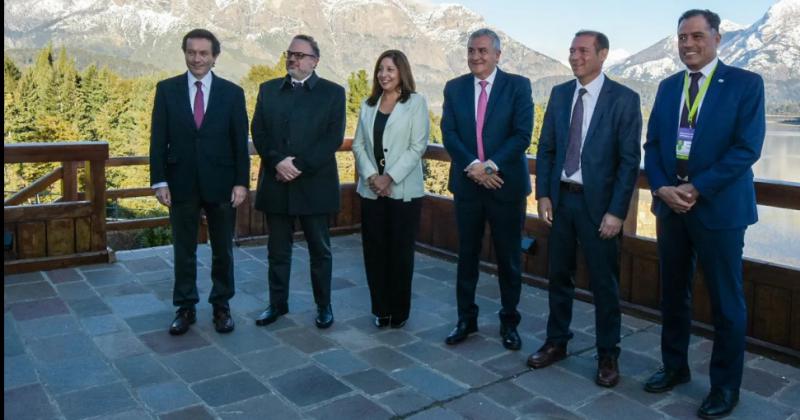 Morales abogó por un plan federal  de inversiones en energías limpias