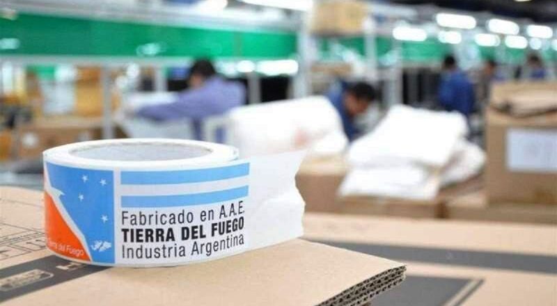 Empleo y producción siguen recuperándose