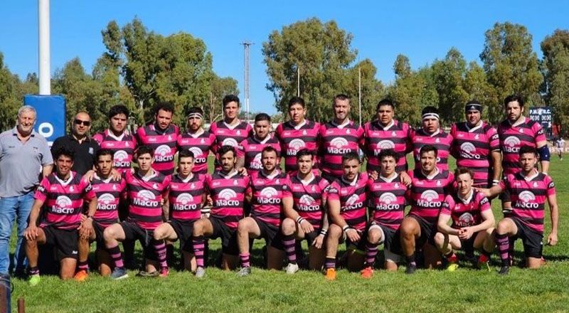 Águilas ganó y mantuvo su plaza