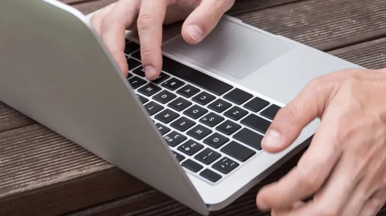 Tras la suba del arancel de importación para notebooks, crece la preocupación por el impacto en los precios