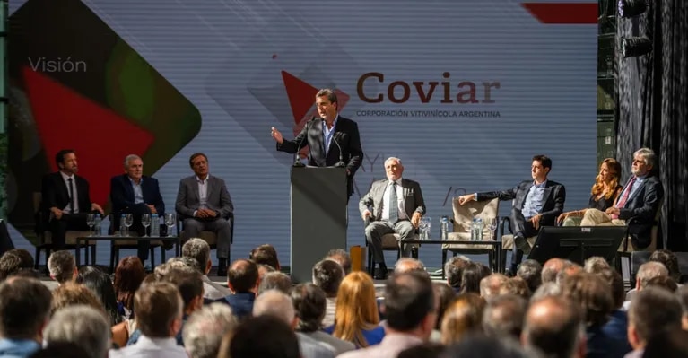 El Gobierno teme que la sequía tenga un mayor impacto en las reservas y evalúa un nuevo esquema de exportación