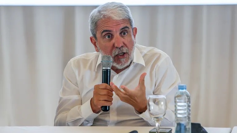 Aníbal Fernández dijo que “las calles van a estar regadas de sangre” si la oposición gana las elecciones