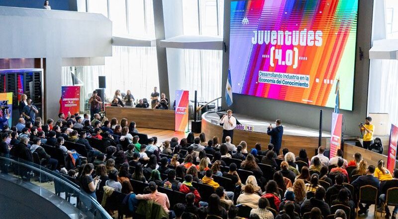 Se lanzó el programa Juventudes 4.0