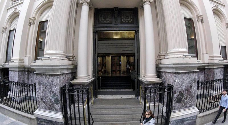 Incentivo al consumo: aumentarán los límites de las tarjetas de crédito