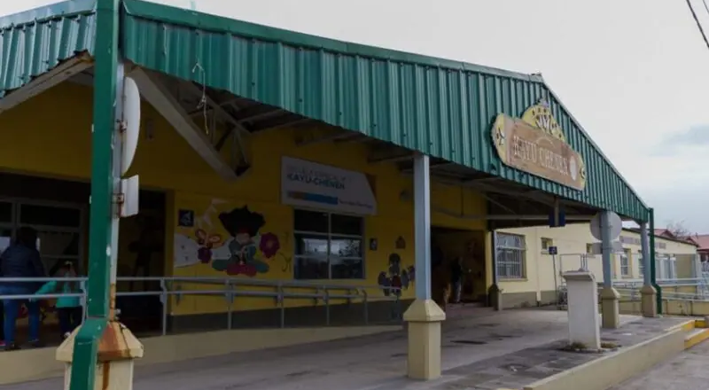 Sin solución. Ahora por la calefacción, otra vez sin clases en la Kayú Chenen