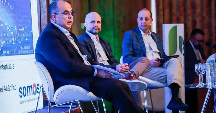 “El hidrógeno verde forma parte del desarrollo local”, aseguró Alejandro Aguirre