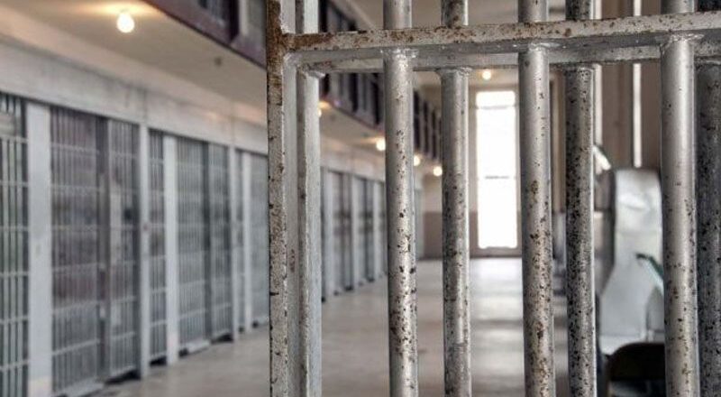 Advierten hacinamiento y sobrepoblación en unidades de detención