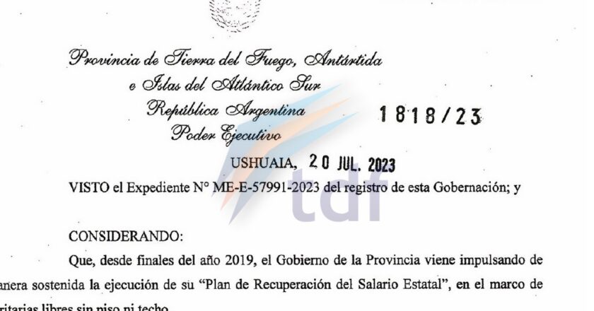 Salió por decreto el aumento al escalafón docente y mañana habrá nueva propuesta al salario policial