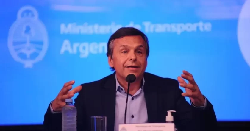 El ministro Giuliano llega a la provincia para inaugurar la ampliación del Puerto de Ushuaia