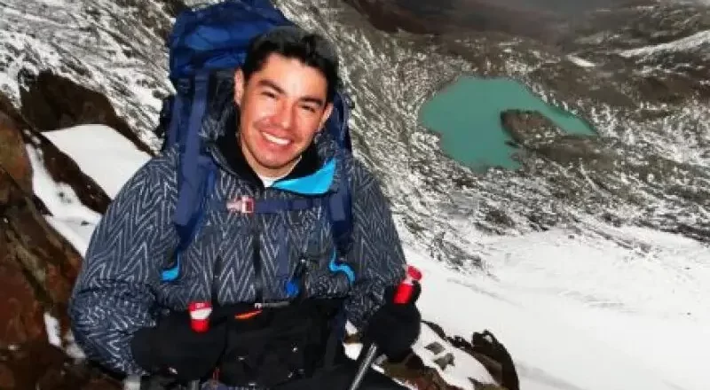 Encuentran posible huella de Torres en Península Mitre