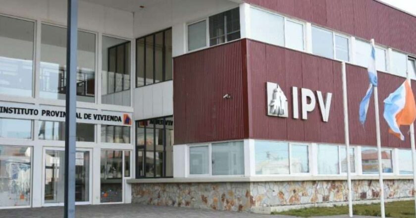 Buscan regularizar viviendas adjudicadas por el IPV