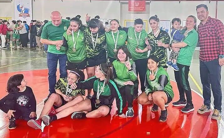 Las chicas del futsal del IMD clasificaron a los Evita
