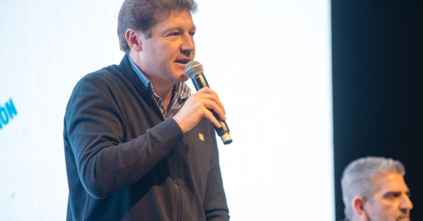 Melella: “Hoy todos tenemos el desafío de defender la educación pública”