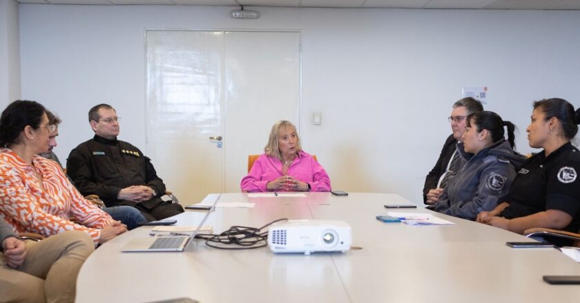 Recomposición salarial para Policía y Servicio Penitenciario