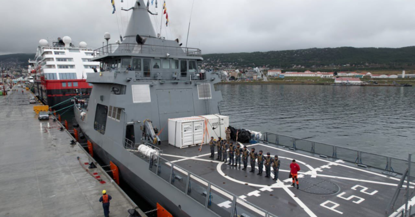 El ARA Piedrabuena inició una nueva operación de vigilancia