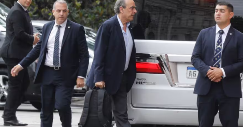 El Gobierno convocó a los gobernadores a una primera reunión el martes próximo para hablar de los anuncios