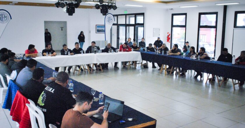 Blanco dialogó con la CGT, pero tomó distancia