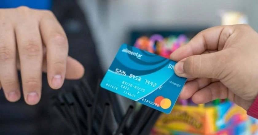 El Gobierno duplicó los montos de la tarjeta alimentar