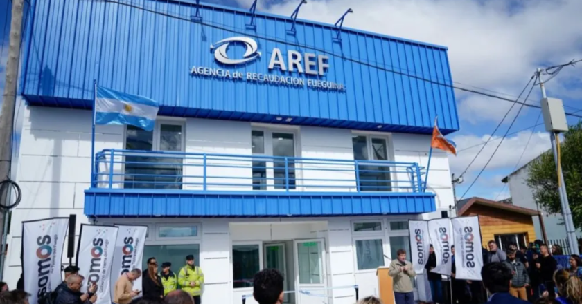 El Gobernador encabezó la inauguración de la renovada sede de AREF