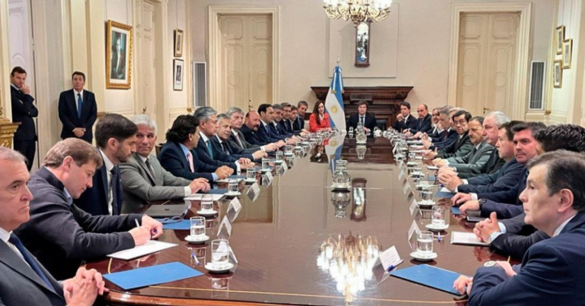 Impuesto Pais: una pelea de Javier Milei con los gobernadores por $450.000 millones