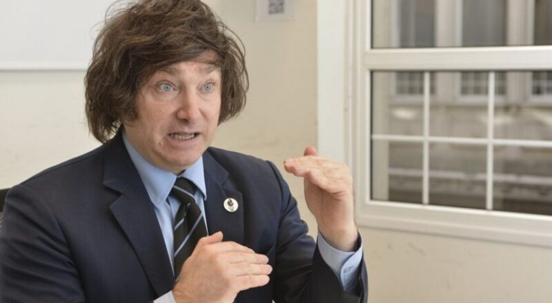 En picada. Revelan pérdida de popularidad de Milei de casi un punto diario