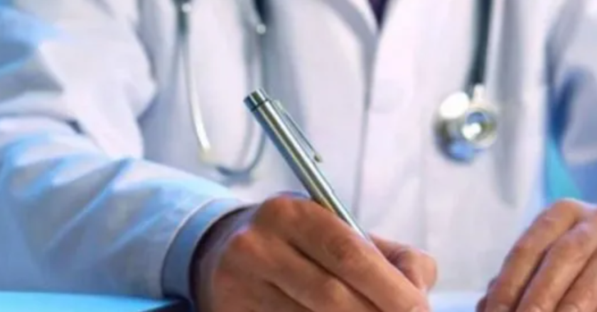 Golpe a los gremios: el Gobierno oficializó desregulación de las obras sociales