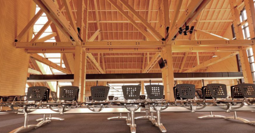 Paro de aeronáuticos dejó 35 mil pasajeros varados en todo el país