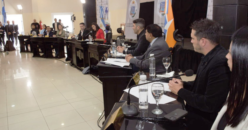 Desplante de los concejales al Intendente en la apertura de sesiones