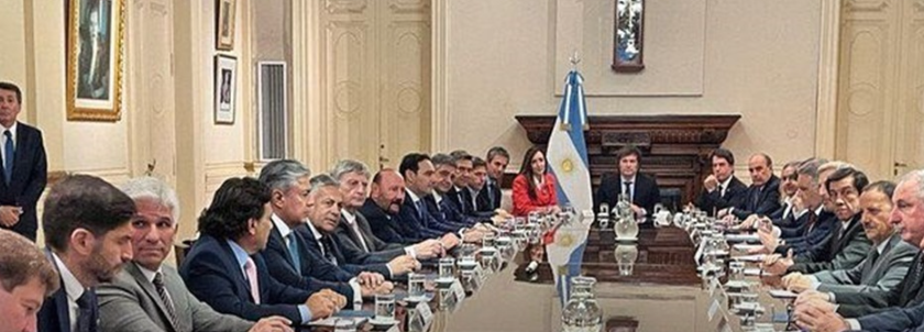 Qué leyes intentará reflotar Milei en la reunión con los gobernadores