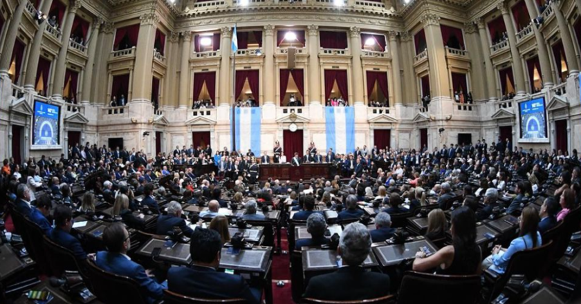 López calificó de “lamentable” la omisión de Malvinas en el discurso de Milei