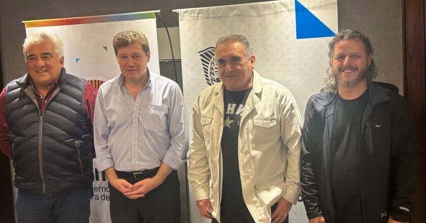 Buscan que el puerto de Río Grande tenga mano de obra fueguina
