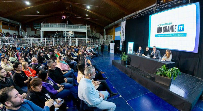 Firme avance hacia la ampliación de la matriz productiva