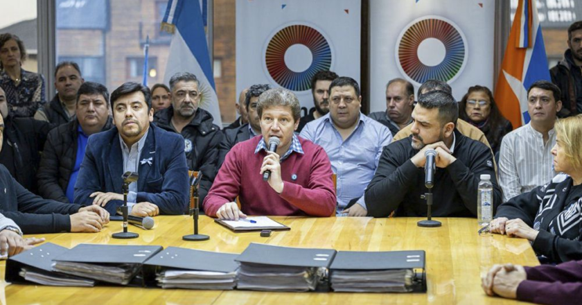 “Un amparo en defensa de Tierra del Fuego”