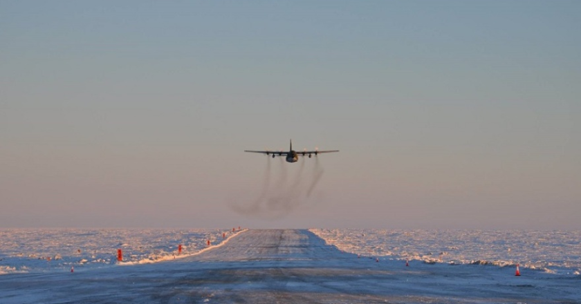 Rechazo al proyecto sobre vuelos desde Ushuaia a la Antártida: «Estos destinos no son accesibles»