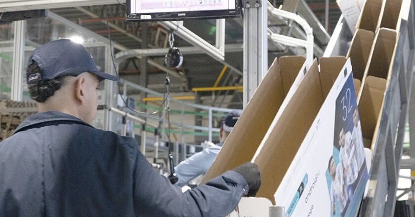 Autorización excepcional a Newsan para contratar a Renacer y a Electrofueguina