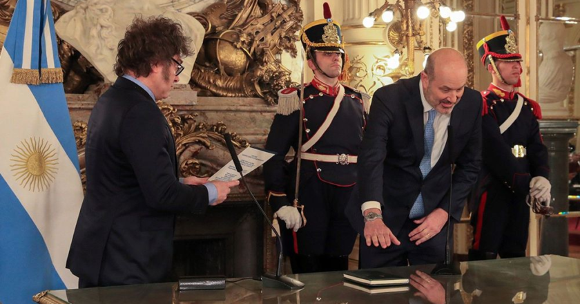 Sturzenegger asumió como ministro de Desregulación y Transformación del Estado