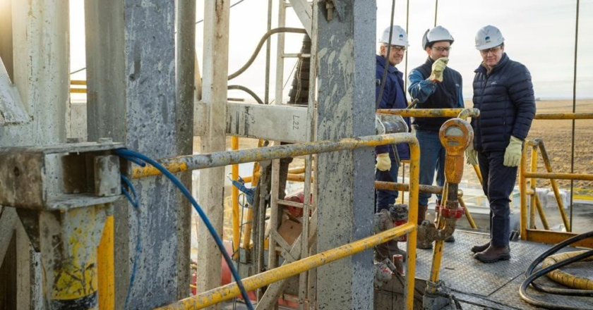 Sigue en caída la producción de hidrocarburos