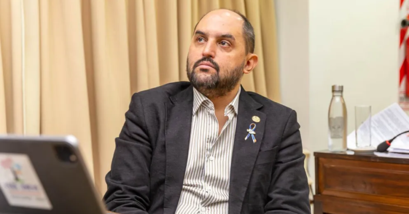 “No quieren discutir porque están muy cómodos y privilegiados”, sentenció Greve