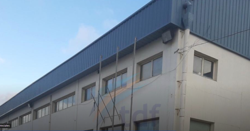 Trabajadores de la ex Ambassador fueron formalmente despedidos