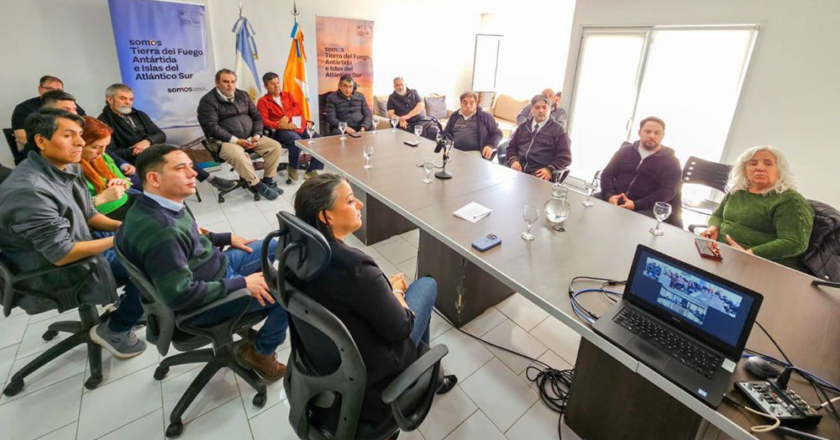 Amplio apoyo de taxistas y remiseros a la línea de crédito