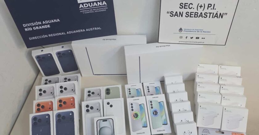 Frustran contrabando millonario de teléfonos y notebooks en el Paso San Sebastián