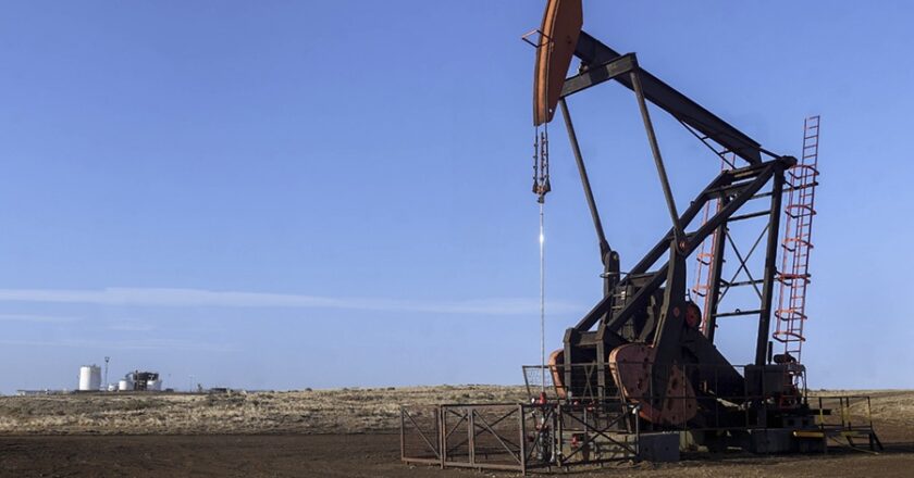 El Gobierno oficializó el decreto de cesión de áreas de YPF a Terra Ignis